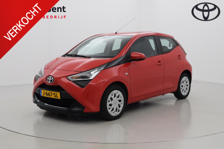 Toyota Aygo 1.0 VVT-i x-play Apple\Android auto 5drs