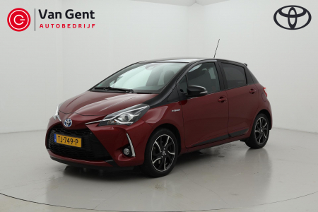 Toyota Yaris 1.5 Hybrid Premium Panoramadak Stoelverwarming