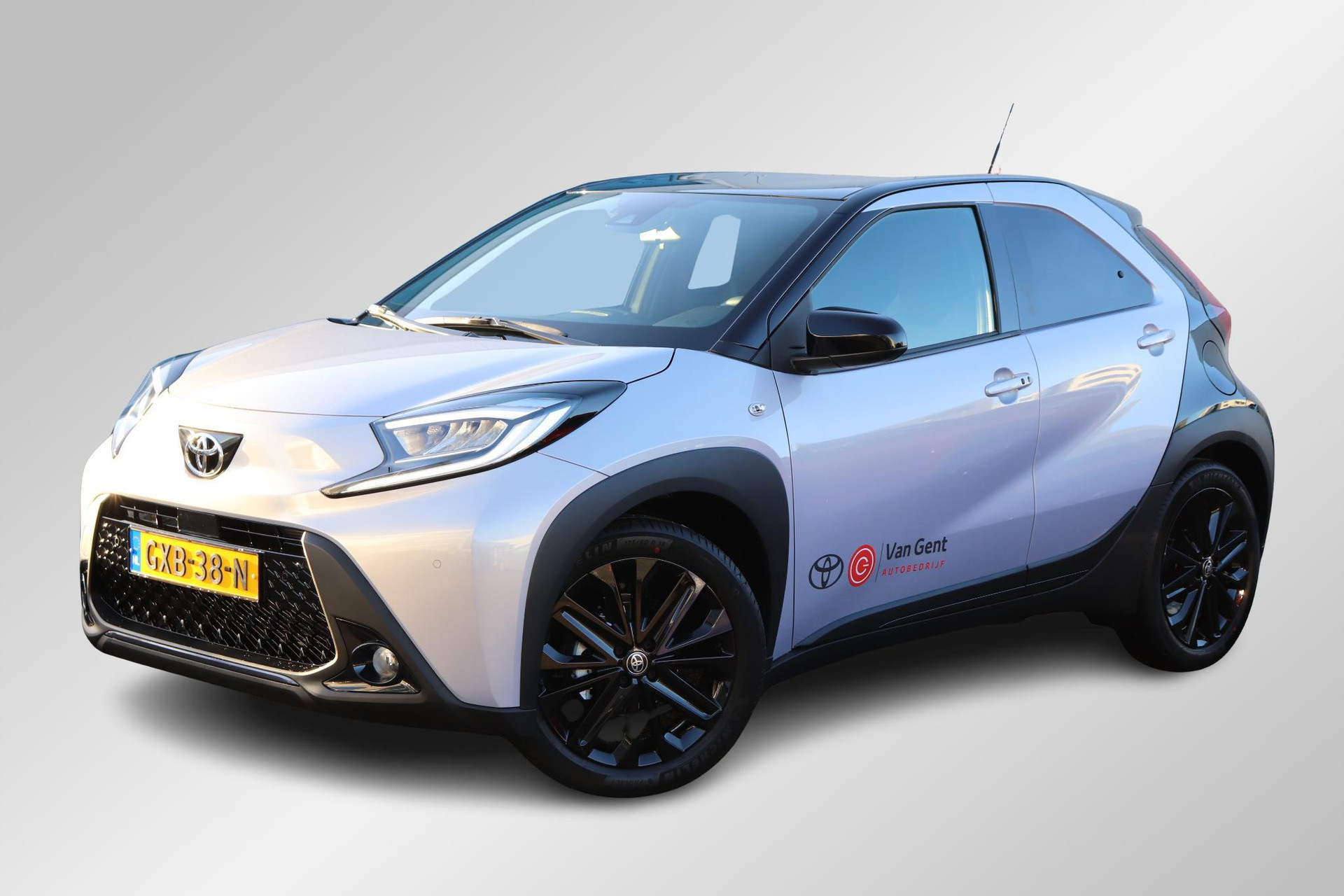 Toyota Aygo X 1.0 VVT-i S-CVT JBL