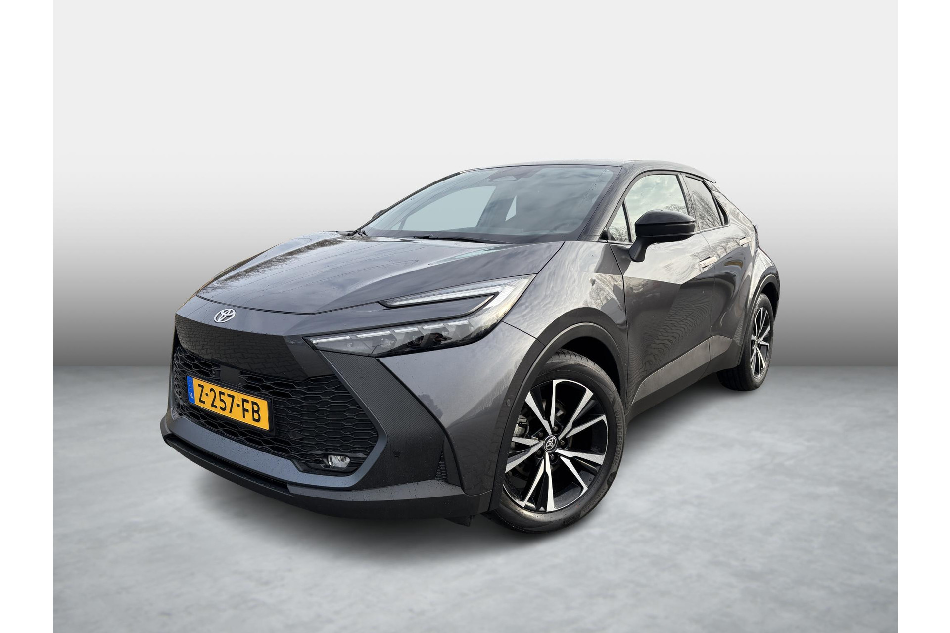 Toyota C-HR 2.0 Hybrid 200 First Edition | Dodehoek